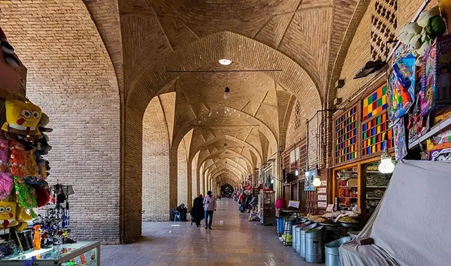 Kermans Grand Bazaar Brimming with Historical and Architectural Wonders